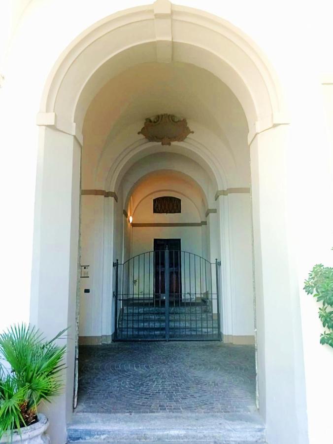 My Holiday - Casa Ghislanzoni Domaso Luaran gambar